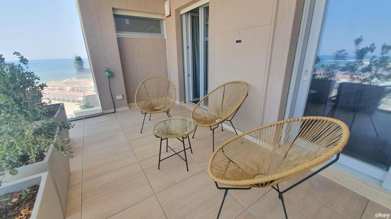 Seven Seas Luxury Apartments - Bari San Girolamo מראה חיצוני תמונה